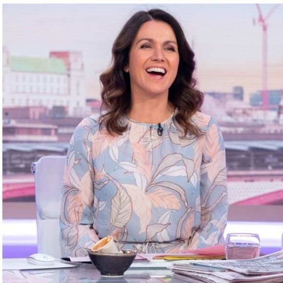 💥 Reiss Dara Leaf Print Dress - Picture 3 of 11